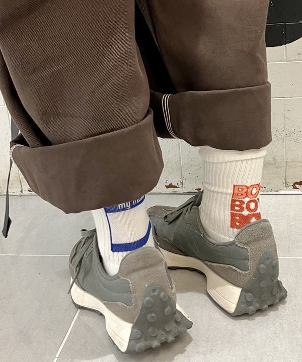 小原 もこさんの「BEAMS WOMEN｜CASIO / MQ24 COLOR」を使ったコーディネート