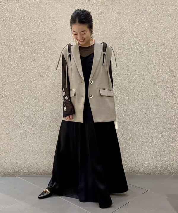 吉田　真実さんの「BEAMS WOMEN｜BEAMS BOY / パール セット ヘアピン」を使ったコーディネート