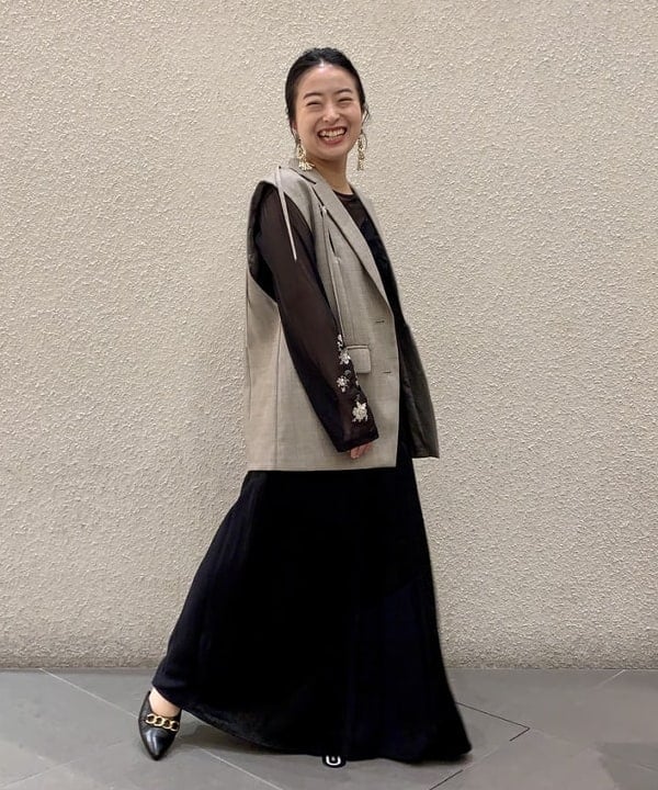 吉田　真実さんの「BEAMS WOMEN｜BEAMS BOY / パール セット ヘアピン」を使ったコーディネート
