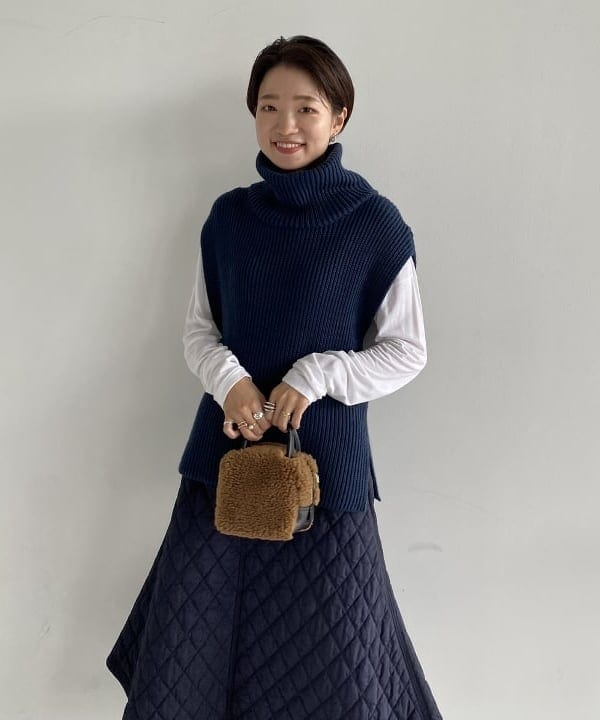 SANOさんの「BEAMS WOMEN｜VIOLAd’ORO × Demi-Luxe BEAMS / 別注 エコムートン ミニショルダーバッグ」を使ったコーディネート
