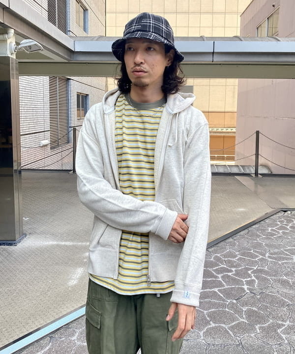 りゅうりゅうさんの「BEAMS WOMEN｜LOOPWHEELER / 別注 Slim Zip Sweat Hoody」を使ったコーディネート