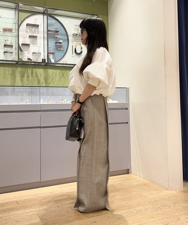 オカベ　アヤカさんの「BEAMS WOMEN｜」を使ったコーディネート