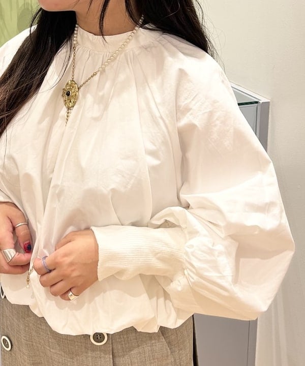 オカベ　アヤカさんの「BEAMS WOMEN｜」を使ったコーディネート