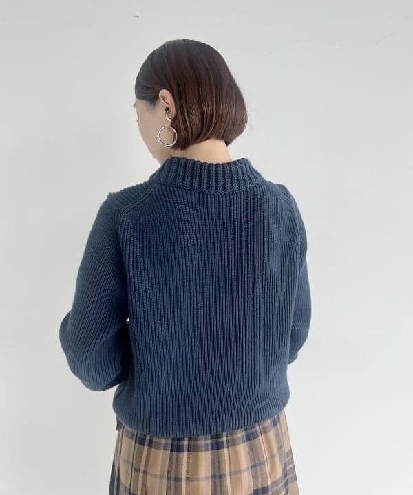 大川 美咲さんの「BEAMS WOMEN｜VIOLAd’ORO × Demi-Luxe BEAMS / 別注 エコムートン ミニショルダーバッグ」を使ったコーディネート
