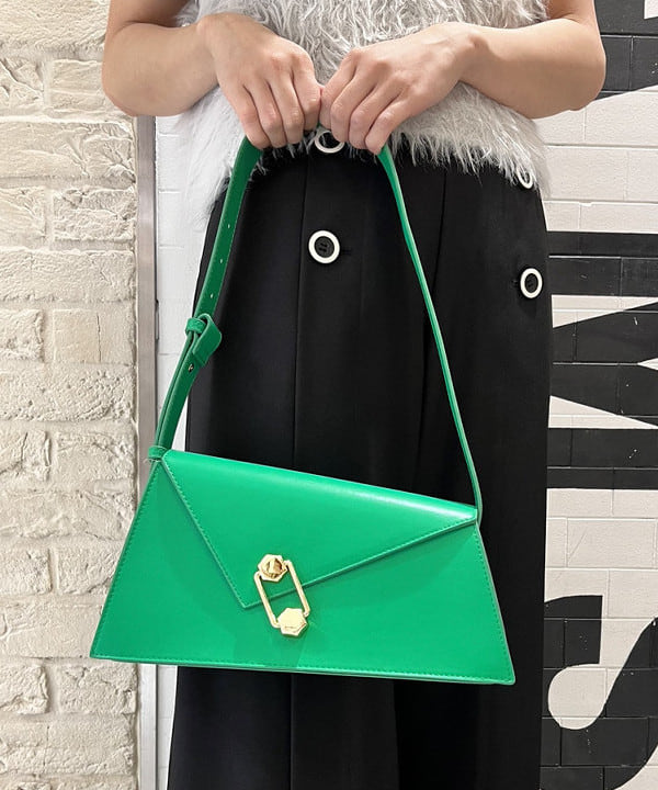 ちりこさんの「BEAMS WOMEN｜」を使ったコーディネート