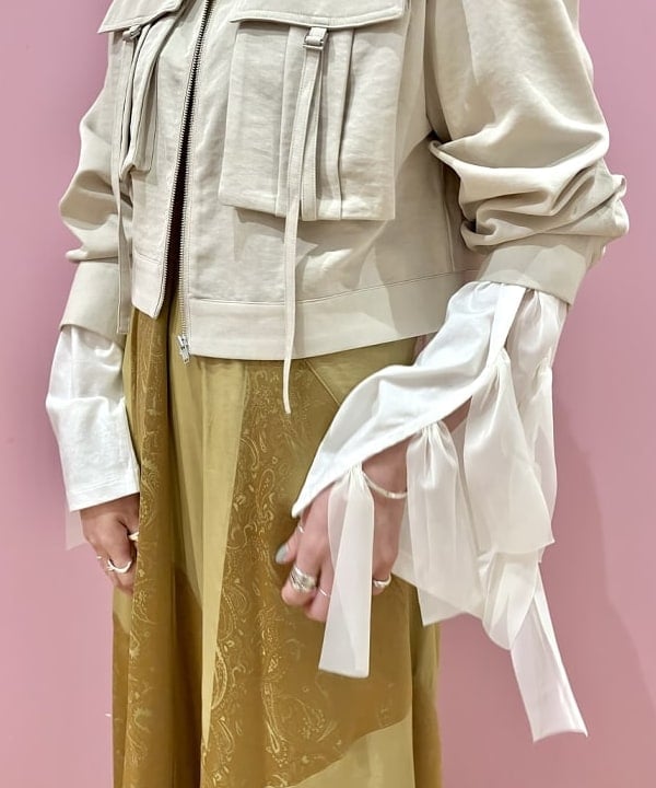 椎葉 未琴さんの「BEAMS WOMEN｜Ray BEAMS / ペニー ローファー ミュール」を使ったコーディネート