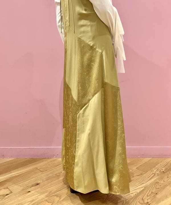 椎葉 未琴さんの「BEAMS WOMEN｜Ray BEAMS / ペニー ローファー ミュール」を使ったコーディネート