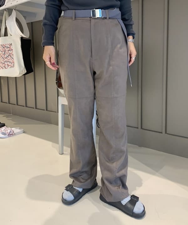 矢野(青木)優香さんの「BEAMS WOMEN｜BEAMS BOY / デタッチカラー ミリタリー ロングスリーブ」を使ったコーディネート