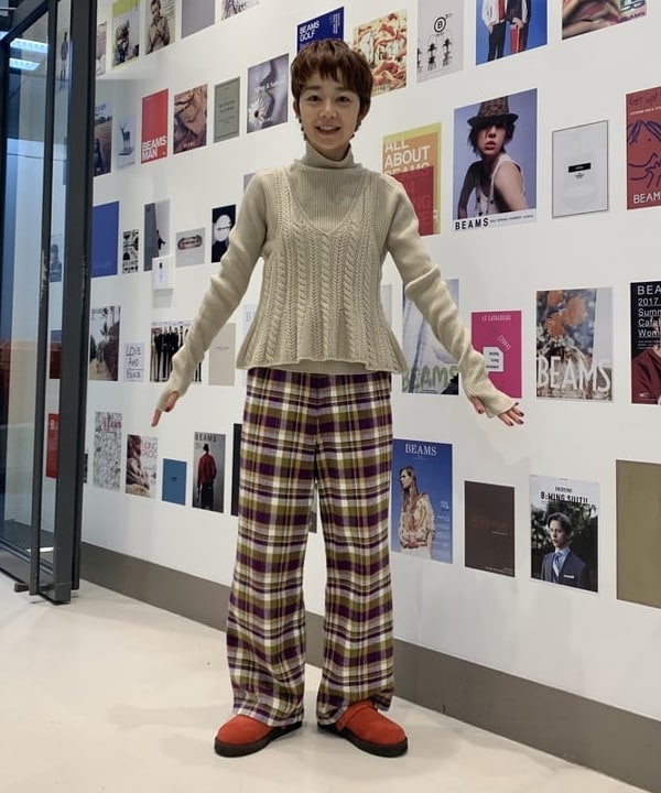 矢野(青木)優香さんの「BEAMS WOMEN｜maturely / Suede Slingbac Sandals」を使ったコーディネート