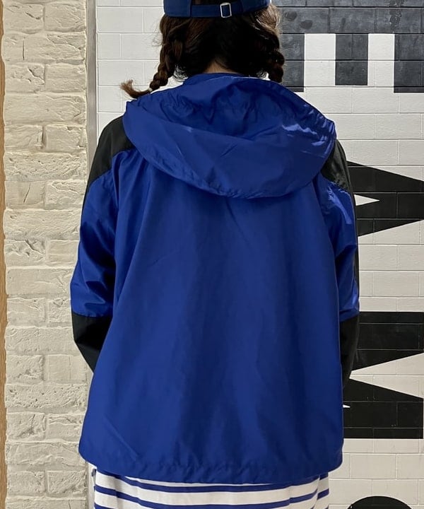 小原 もこさんの「BEAMS WOMEN｜CASIO / MQ24 COLOR」を使ったコーディネート