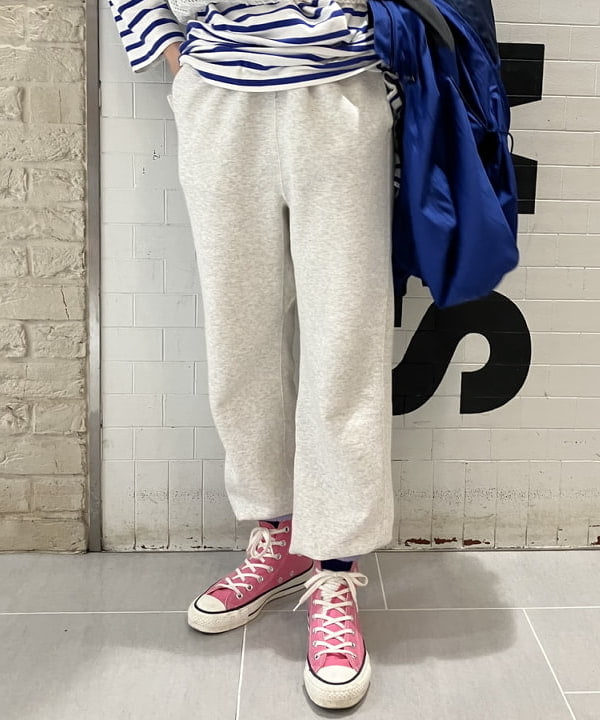 小原 もこさんの「BEAMS WOMEN｜CASIO / MQ24 COLOR」を使ったコーディネート