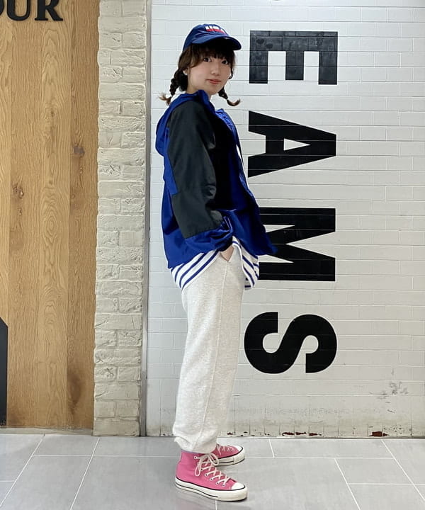 小原 もこさんの「BEAMS WOMEN｜CASIO / MQ24 COLOR」を使ったコーディネート