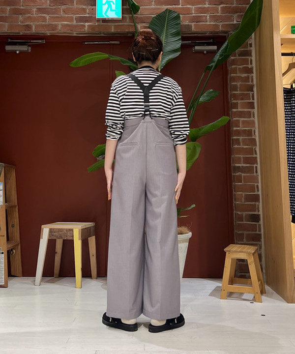 エノモト アミさんの「BEAMS WOMEN｜Ray BEAMS / ビッグ シルエット サスペンダー付き パンツ」を使ったコーディネート