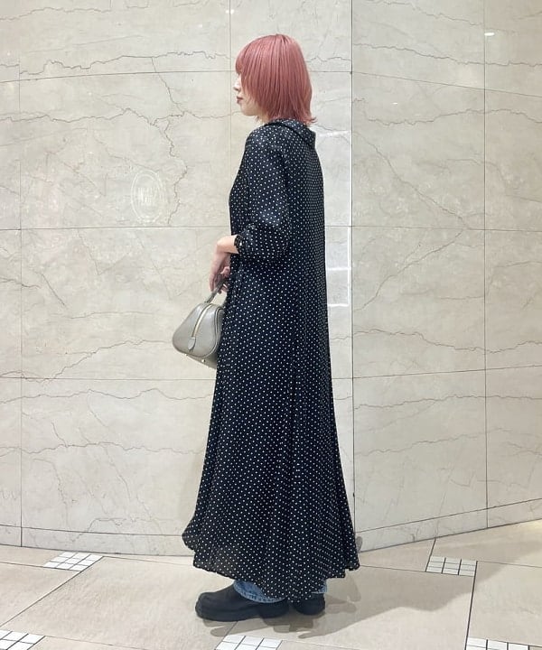 篠崎 香月さんの「BEAMS WOMEN｜」を使ったコーディネート