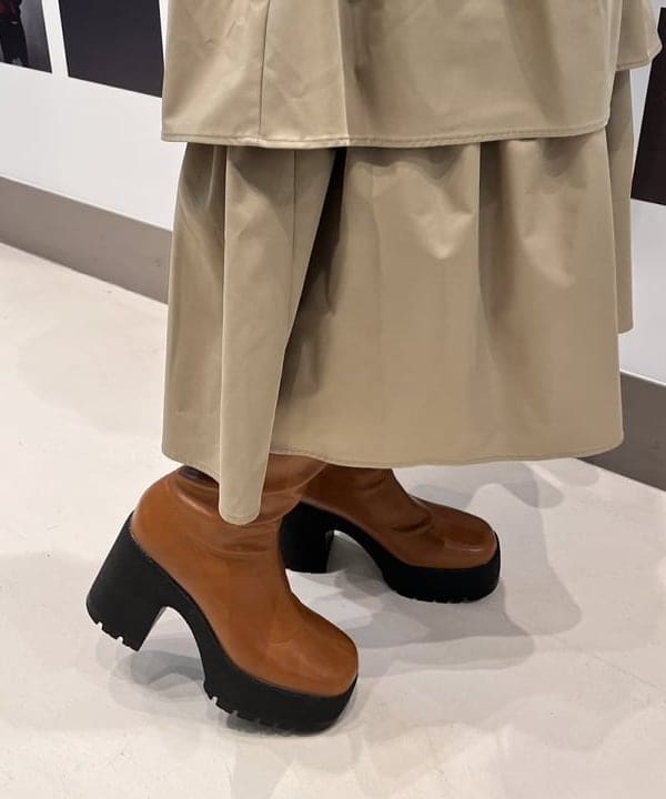 ちりこさんの「BEAMS WOMEN｜Ray BEAMS / プラットフォーム ブーツ」を使ったコーディネート