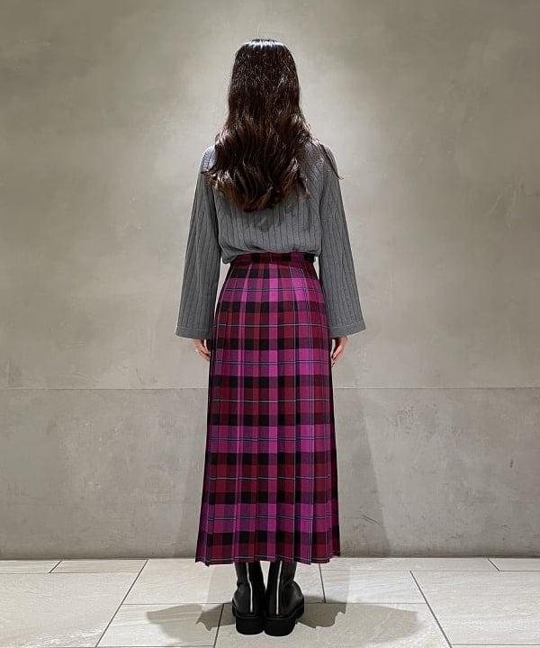 高木 菜央さんの「BEAMS WOMEN｜」を使ったコーディネート