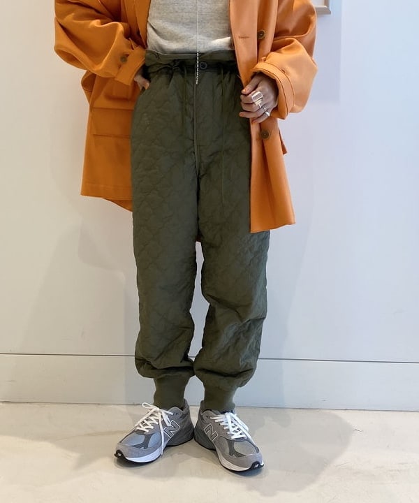 優意さんの「BEAMS WOMEN｜BEAMS BOY / テリー フリース ボトルネック 23FW」を使ったコーディネート