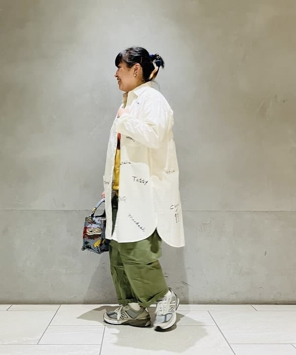 佐藤 歩さんの「BEAMS WOMEN｜」を使ったコーディネート