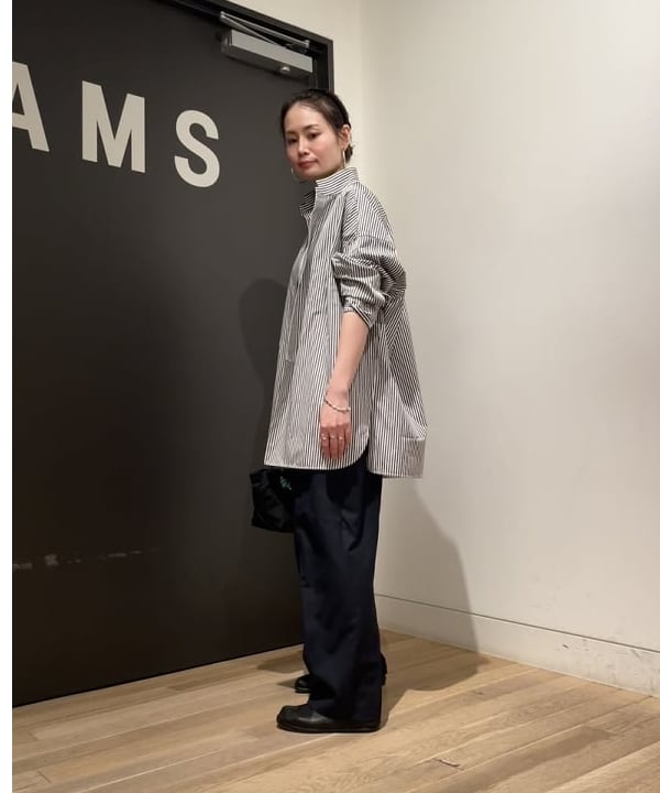 鈴木 亜美さんの「BEAMS WOMEN｜VIOLAd’ORO / BIANCA ナイロン トートバッグ S」を使ったコーディネート