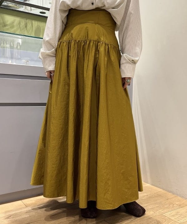 中條 和未さんの「BEAMS WOMEN｜Ray BEAMS / ラメ ブーツ」を使ったコーディネート