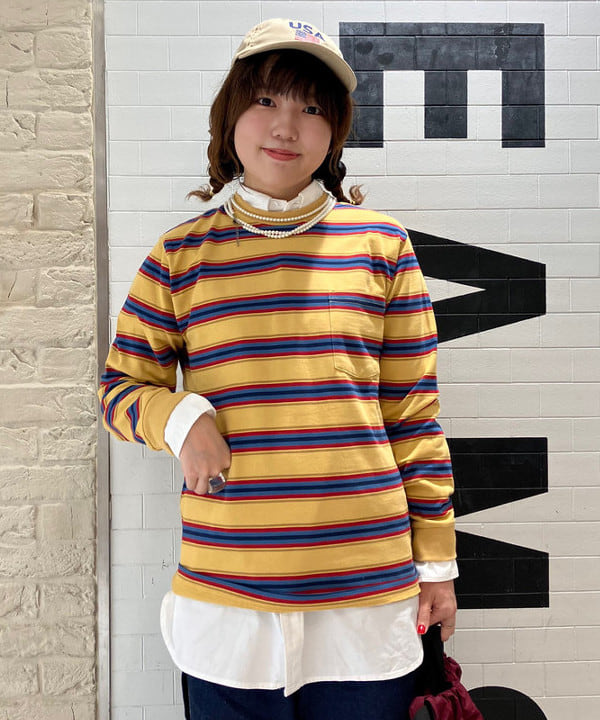 小原 もこさんの「BEAMS WOMEN｜JANSPORT &times; BEAMS / 別注 Pack & Go」を使ったコーディネート