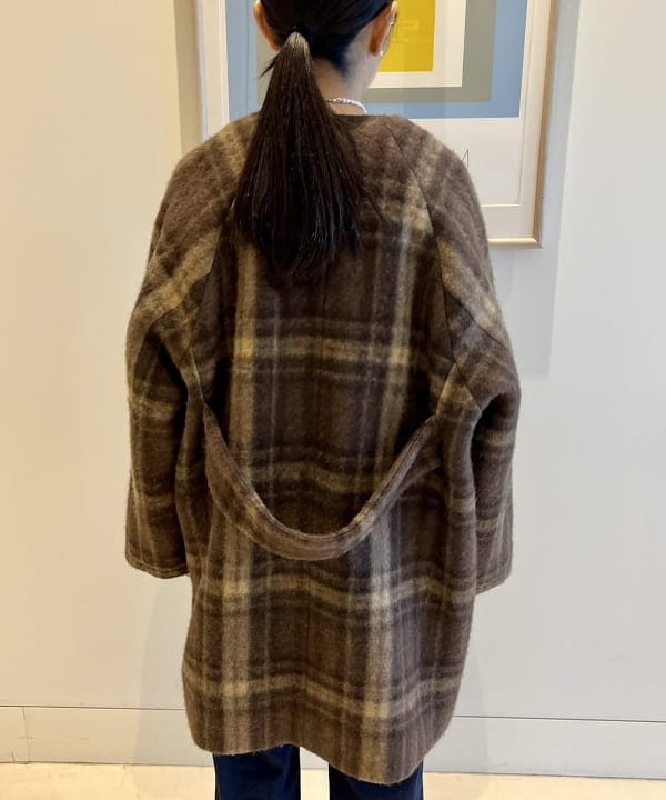 ミナミマリコさんの「BEAMS WOMEN｜12オンス デニム ペインター パンツ」を使ったコーディネート