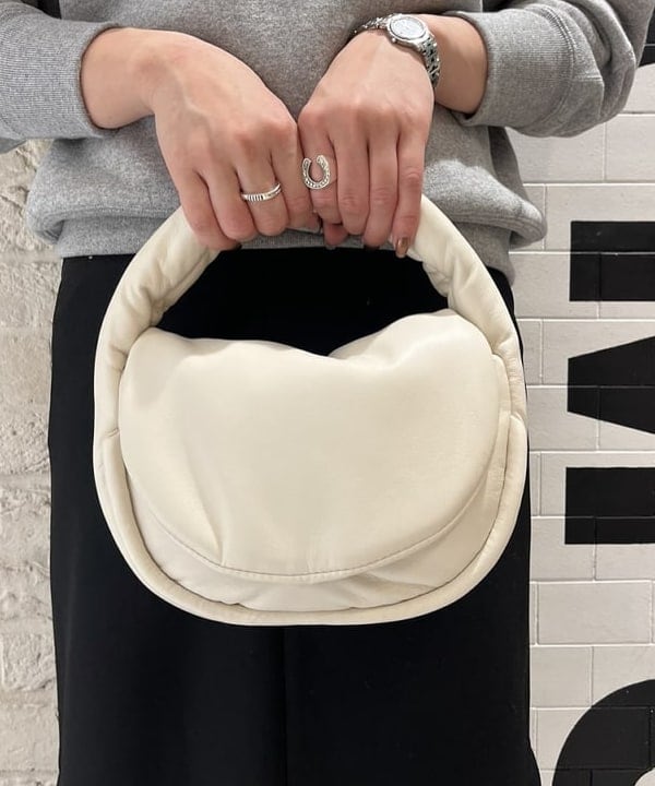 ちりこさんの「BEAMS WOMEN｜」を使ったコーディネート