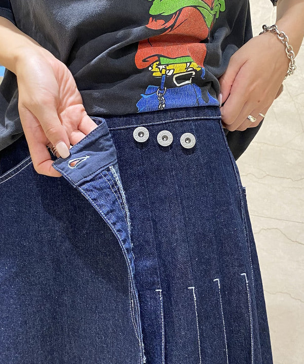 吉田 花さんの「BEAMS WOMEN｜ラップ プリーツ スカート」を使ったコーディネート