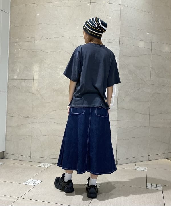 吉田 花さんの「BEAMS WOMEN｜ラップ プリーツ スカート」を使ったコーディネート