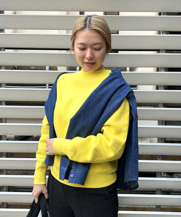 千田 静香さんの「BEAMS WOMEN｜sita parantica / ナイロン キルト トートバッグ S」を使ったコーディネート