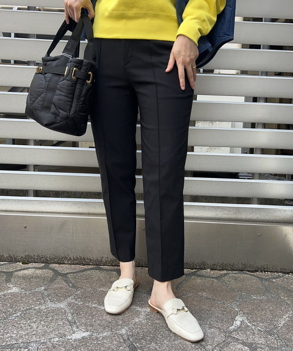 千田 静香さんの「BEAMS WOMEN｜sita parantica / ナイロン キルト トートバッグ S」を使ったコーディネート