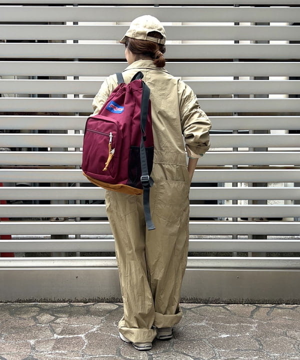 まつむさんの「BEAMS WOMEN｜JANSPORT &times; BEAMS / 別注 Pack & Go」を使ったコーディネート