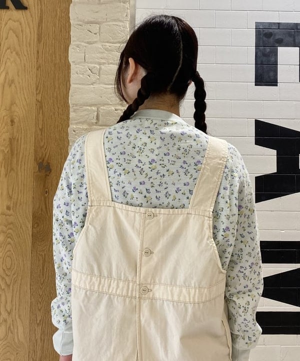 木村 海侑さんの「BEAMS WOMEN｜【別注】BUZZ RICKSON'S / ポプリン アーミーパンツ」を使ったコーディネート