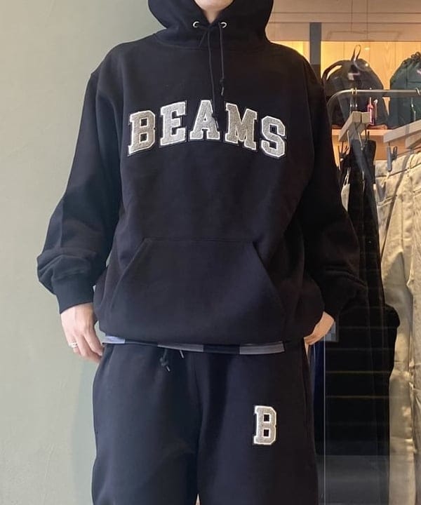 井上 隆司さんの「BEAMS WOMEN｜BEAMS ベーシック フーディ」を使ったコーディネート