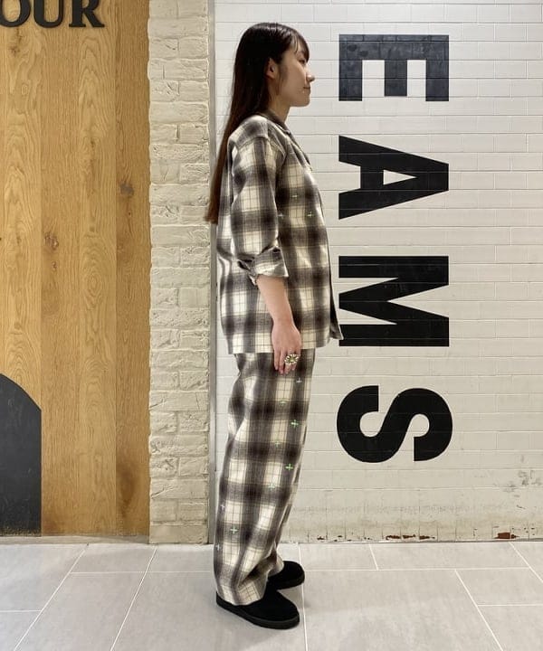 木村 海侑さんの「BEAMS WOMEN｜BEAMS BOY / 樹脂 パール ロング ネックレス」を使ったコーディネート