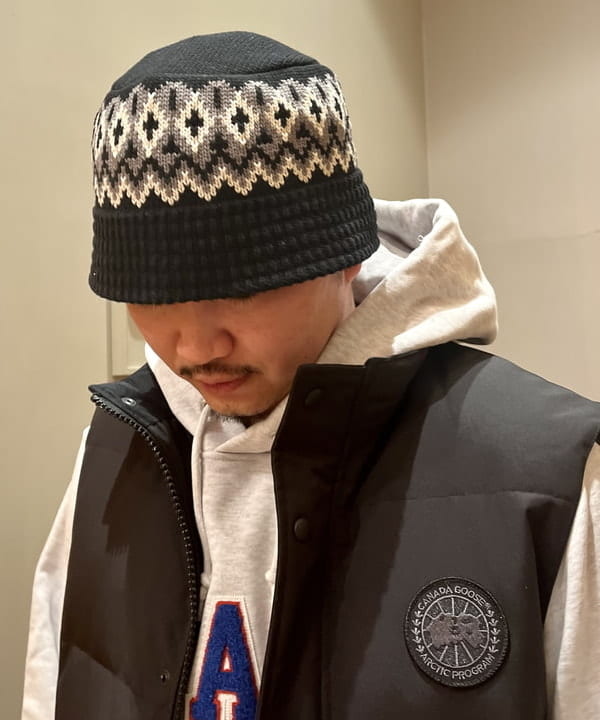 新里 京介さんの「BEAMS WOMEN｜BEAMS ベーシック フーディ」を使ったコーディネート