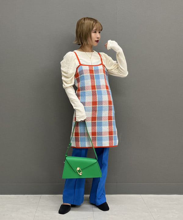 カワグチ シオリさんの「BEAMS WOMEN｜」を使ったコーディネート