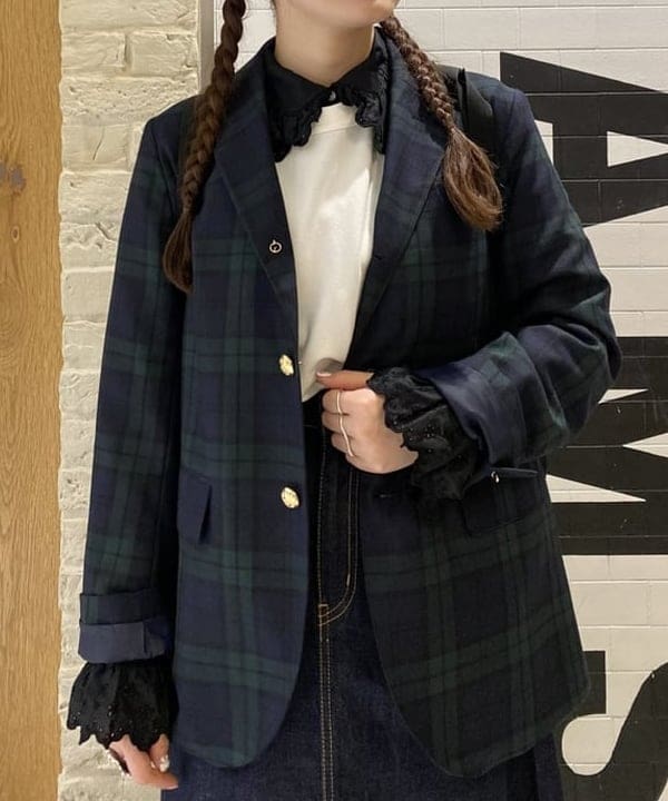 木村 海侑さんの「BEAMS WOMEN｜BEAMS BOY / ポリエステル ウール 3ボタン ブレザー」を使ったコーディネート