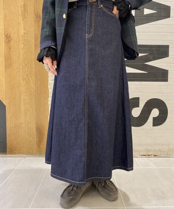 木村 海侑さんの「BEAMS WOMEN｜BEAMS BOY / ポリエステル ウール 3ボタン ブレザー」を使ったコーディネート