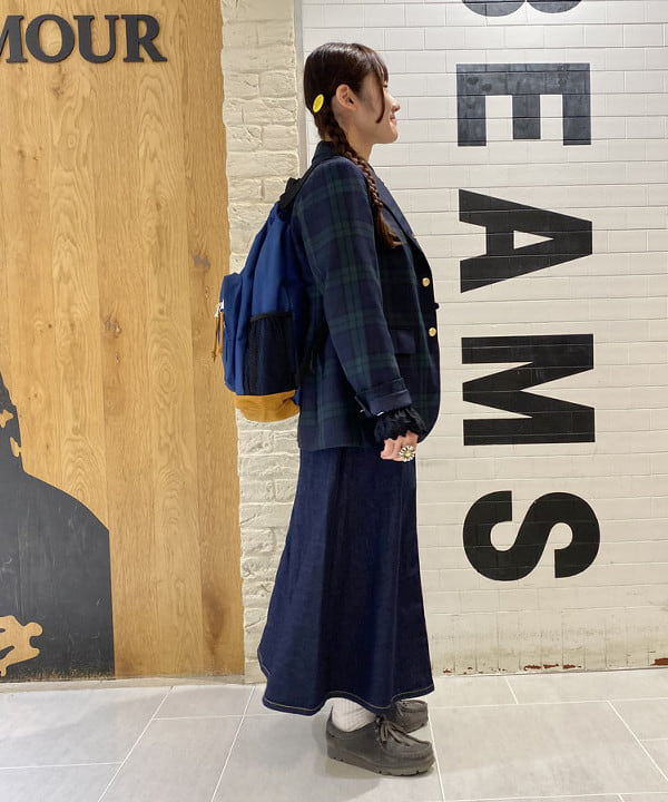 木村 海侑さんの「BEAMS WOMEN｜BEAMS BOY / ポリエステル ウール 3ボタン ブレザー」を使ったコーディネート