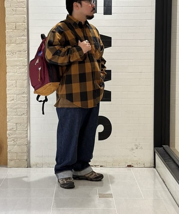 佐々木 優さんの「BEAMS WOMEN｜BEAMS / ワイドフィット デニムパンツ」を使ったコーディネート