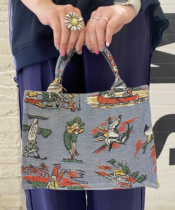 木村 海侑さんの「BEAMS WOMEN｜BEAMS BOY / 樹脂 パール ロング ネックレス」を使ったコーディネート