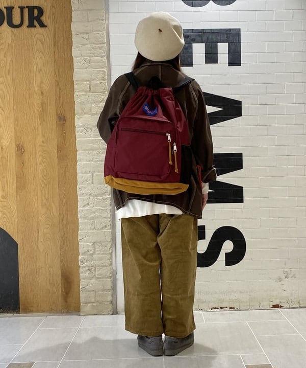 木村 海侑さんの「BEAMS WOMEN｜JANSPORT × BEAMS / 別注 Pack & Go」を使ったコーディネート