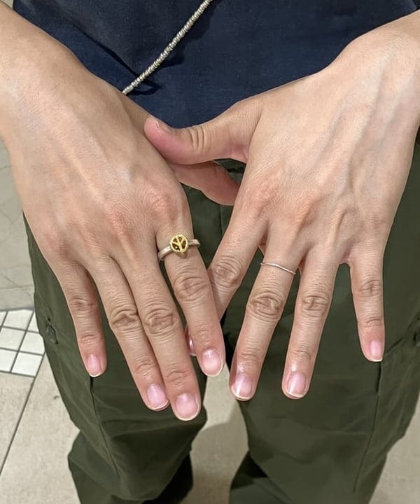 葵さんの「BEAMS WOMEN｜【別注】BUZZ RICKSON'S / ポプリン アーミーパンツ」を使ったコーディネート