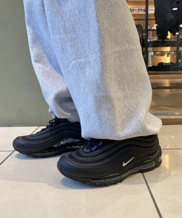 井上 隆司さんの「BEAMS WOMEN｜LAIDBACK by NEW / LB-1」を使ったコーディネート