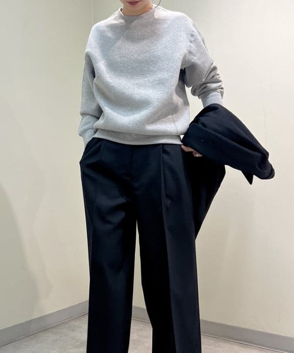 中丸　栞さんの「BEAMS WOMEN｜」を使ったコーディネート