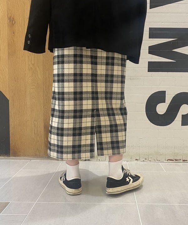 モモさんの「BEAMS WOMEN｜BEAMS BOY / リブ タートル ロングスリーブ」を使ったコーディネート