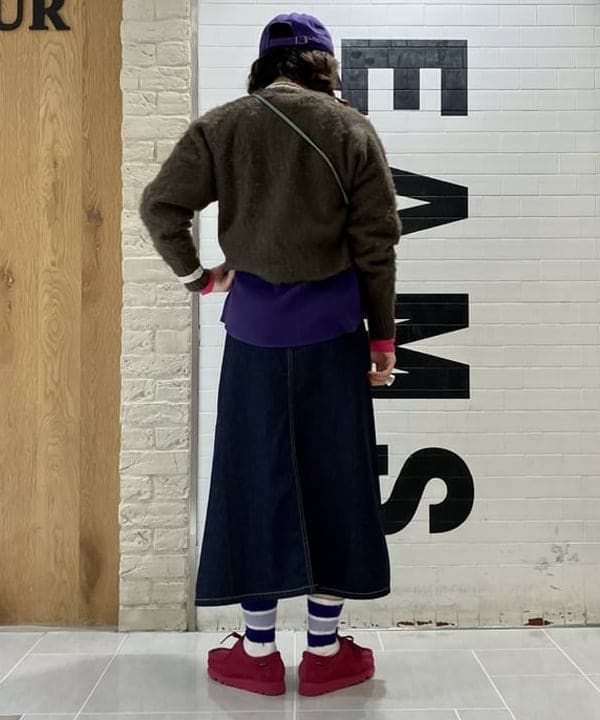 小原 もこさんの「BEAMS WOMEN｜BEAMS BOY / デニム 5ポケット マキシスカート」を使ったコーディネート