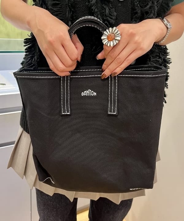 イトウミサキさんの「BEAMS WOMEN｜」を使ったコーディネート