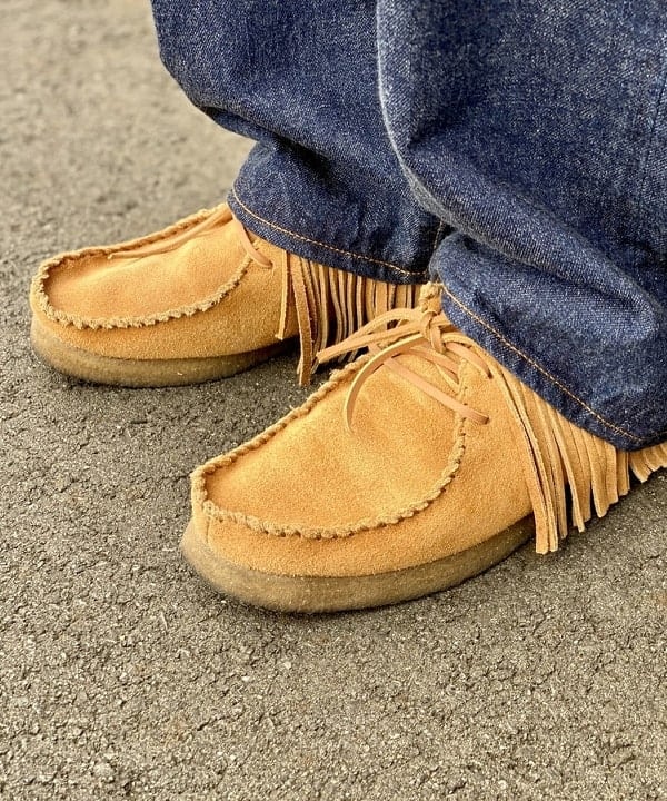 鈴木 悠里さんの「BEAMS WOMEN｜BEAMS / ワイドフィット デニムパンツ」を使ったコーディネート